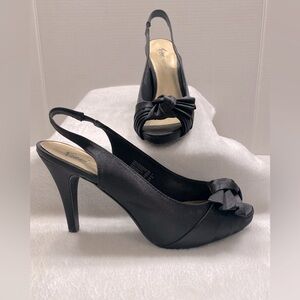 Fioni Night Black Satin Platform Peep Toe Slingback High Heels Sz 9